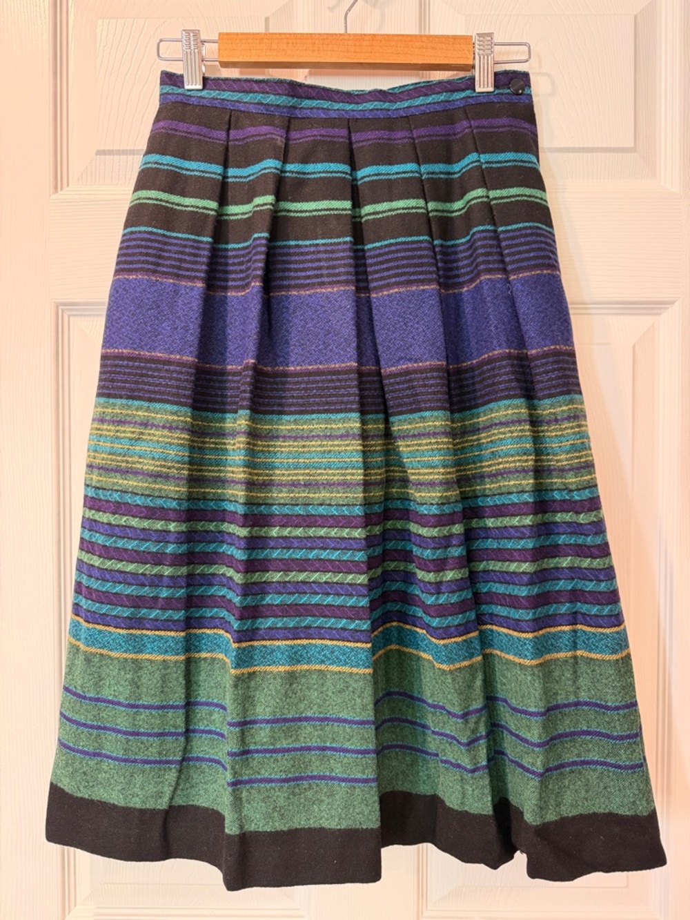 Vintage College Town Missoni-inspired Greek-made Midi Skirt